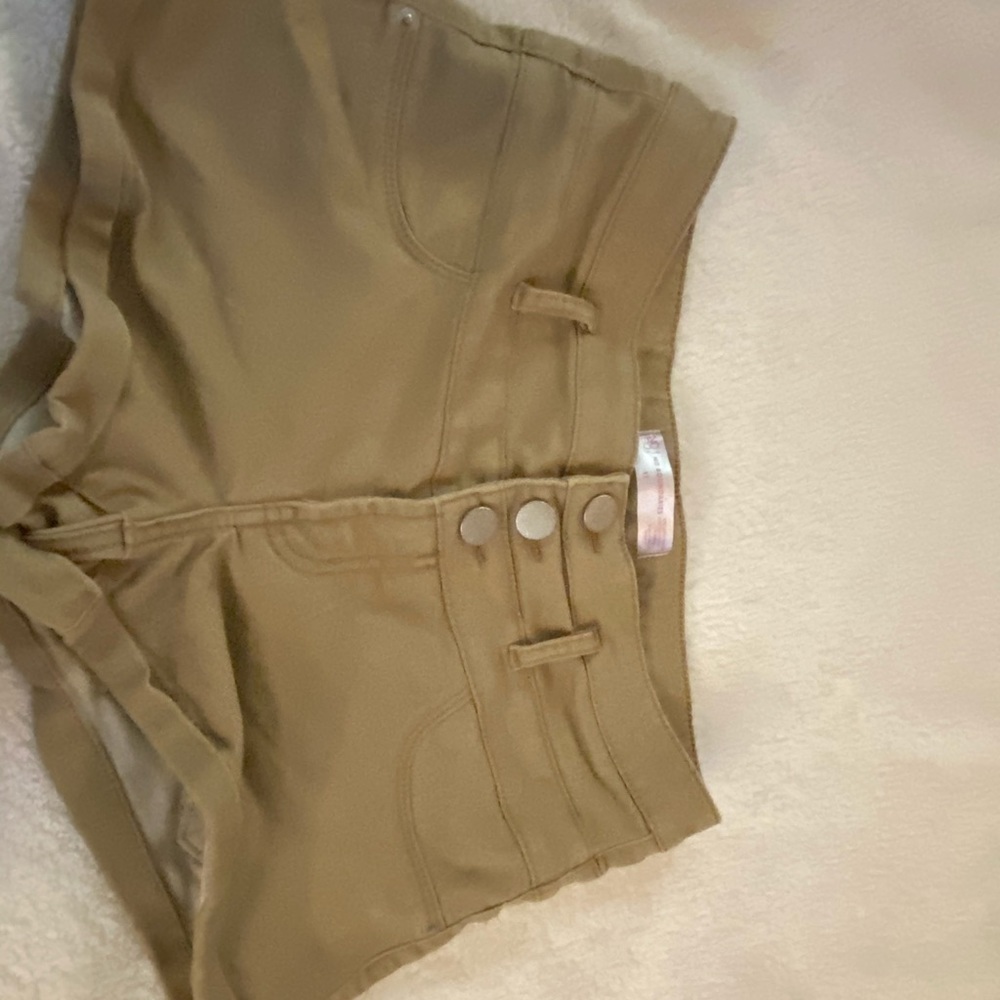 Walmart brand shirt never worn